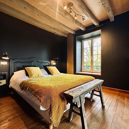 Hotel Moulin Le Fleurie Charenton-du-Cher Esterno foto