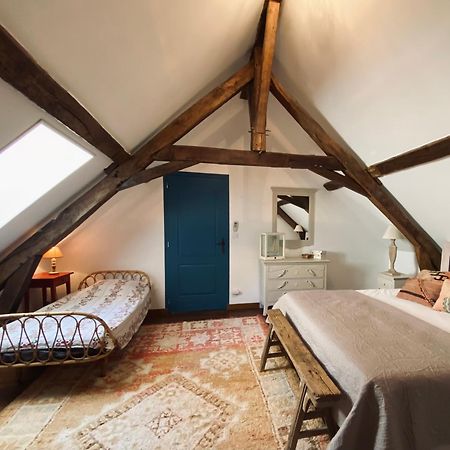 Hotel Moulin Le Fleurie Charenton-du-Cher Esterno foto